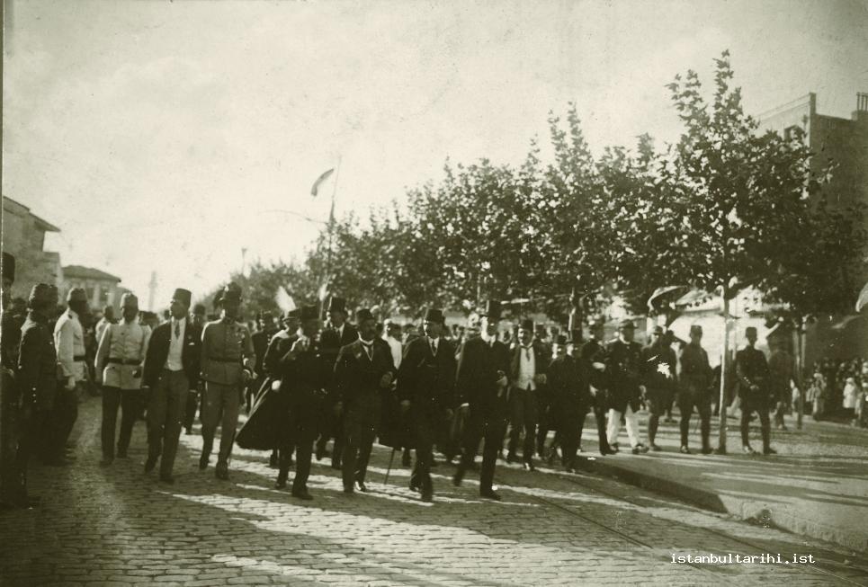 11a- Şehremaneti Fatih Dairesi’nin resmi açılış merasimi (BOA)
