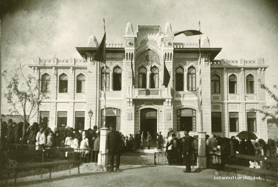 11c- Şehremaneti Fatih Dairesi’nin resmi açılış merasimi (BOA)