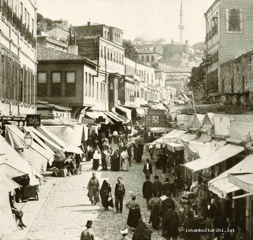 1- Mahmutpaşa Yokuşu (Yıldız Albümleri)